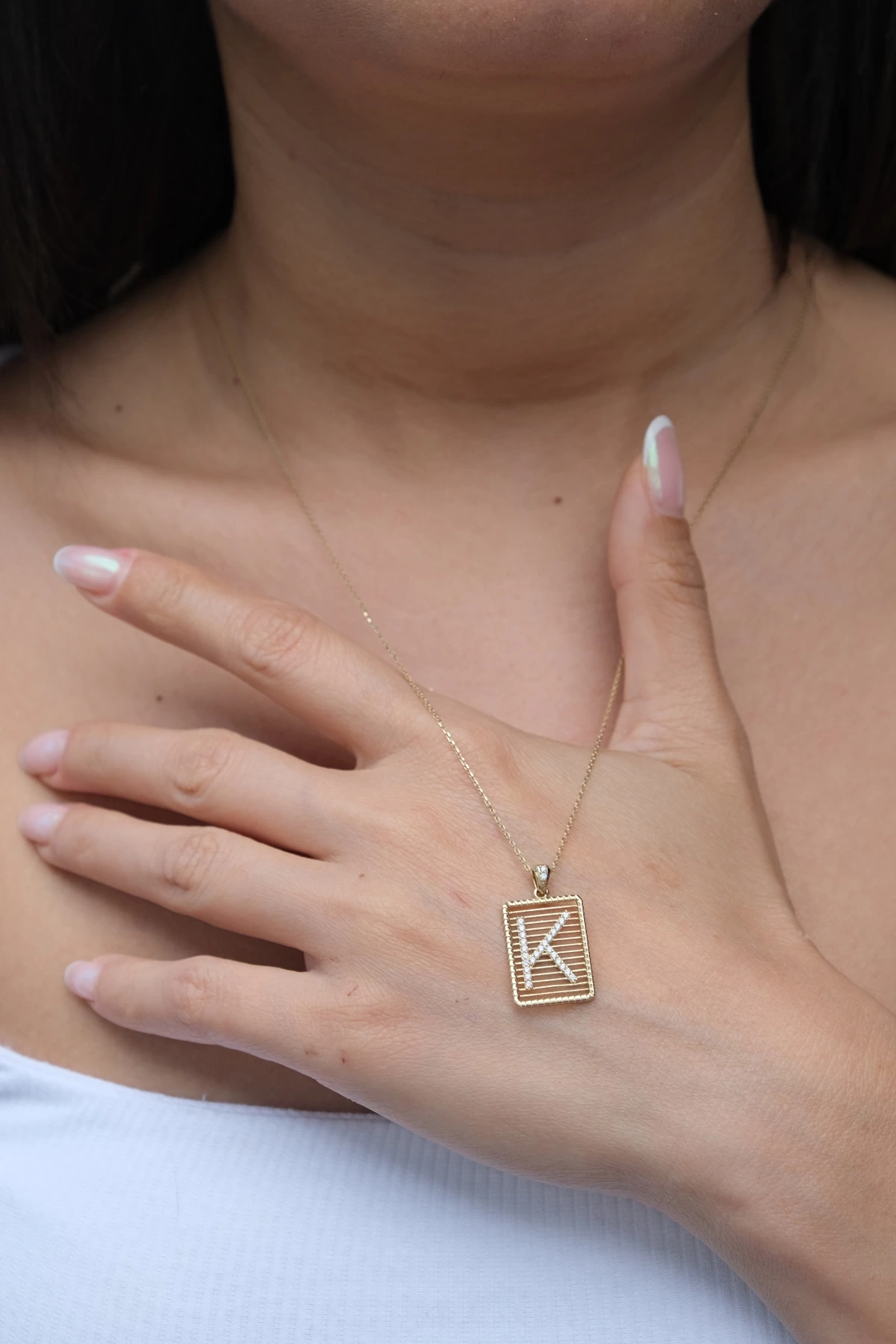 Asil 14 Ayar Izgaralı K Harfi Taşlı Altın Kolye Ucu KLU1036