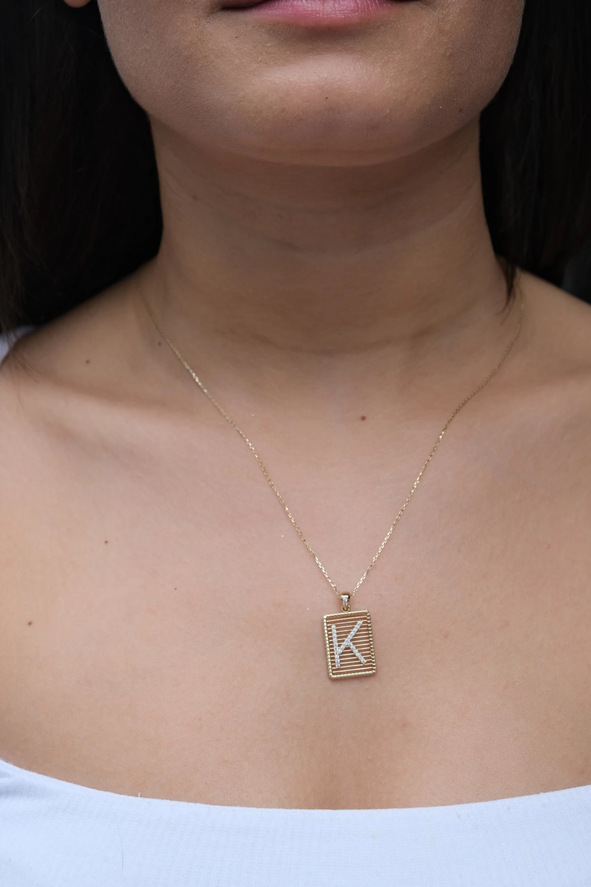 Asil 14 Ayar Izgaralı K Harfi Taşlı Altın Kolye Ucu KLU1036