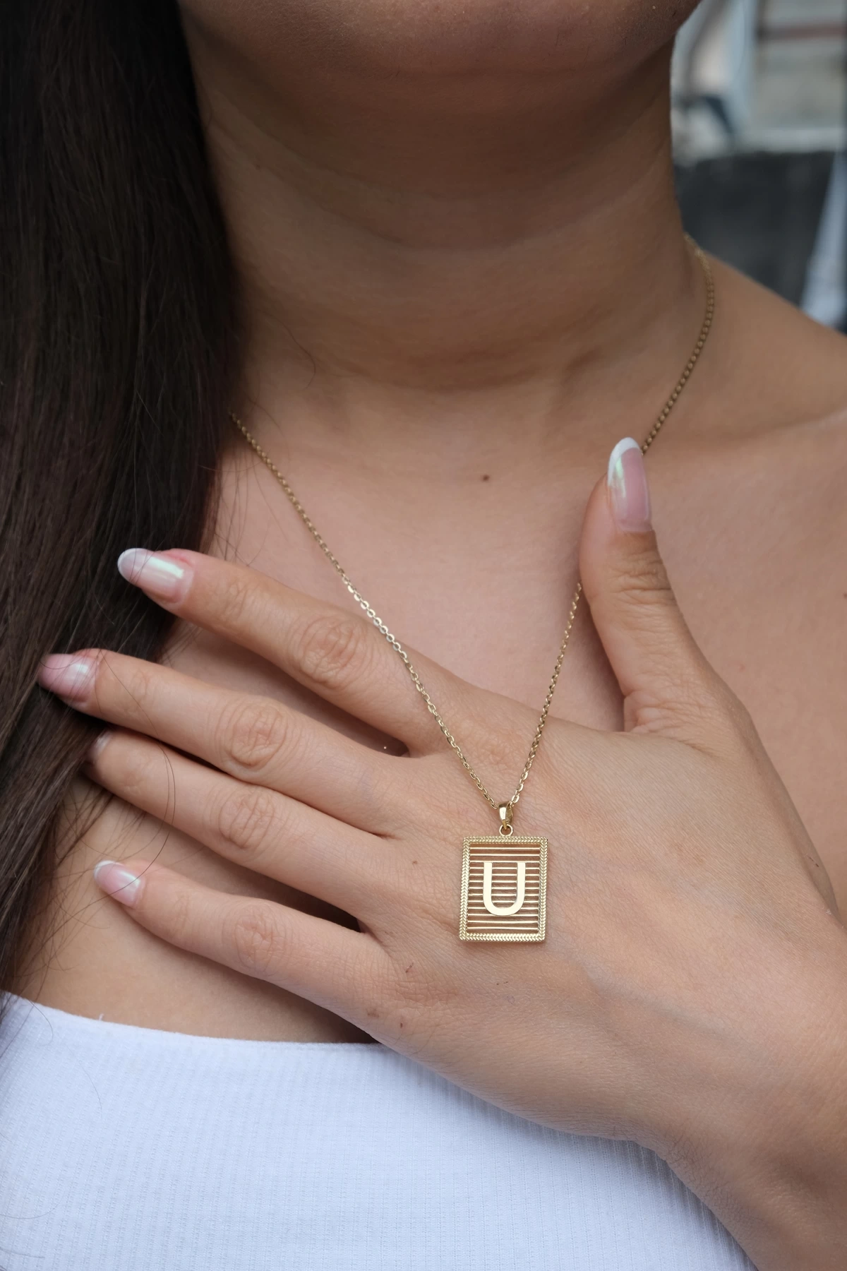 Asil 14 Ayar Izgaralı U Harfi Altın Kolye Ucu KLU1884