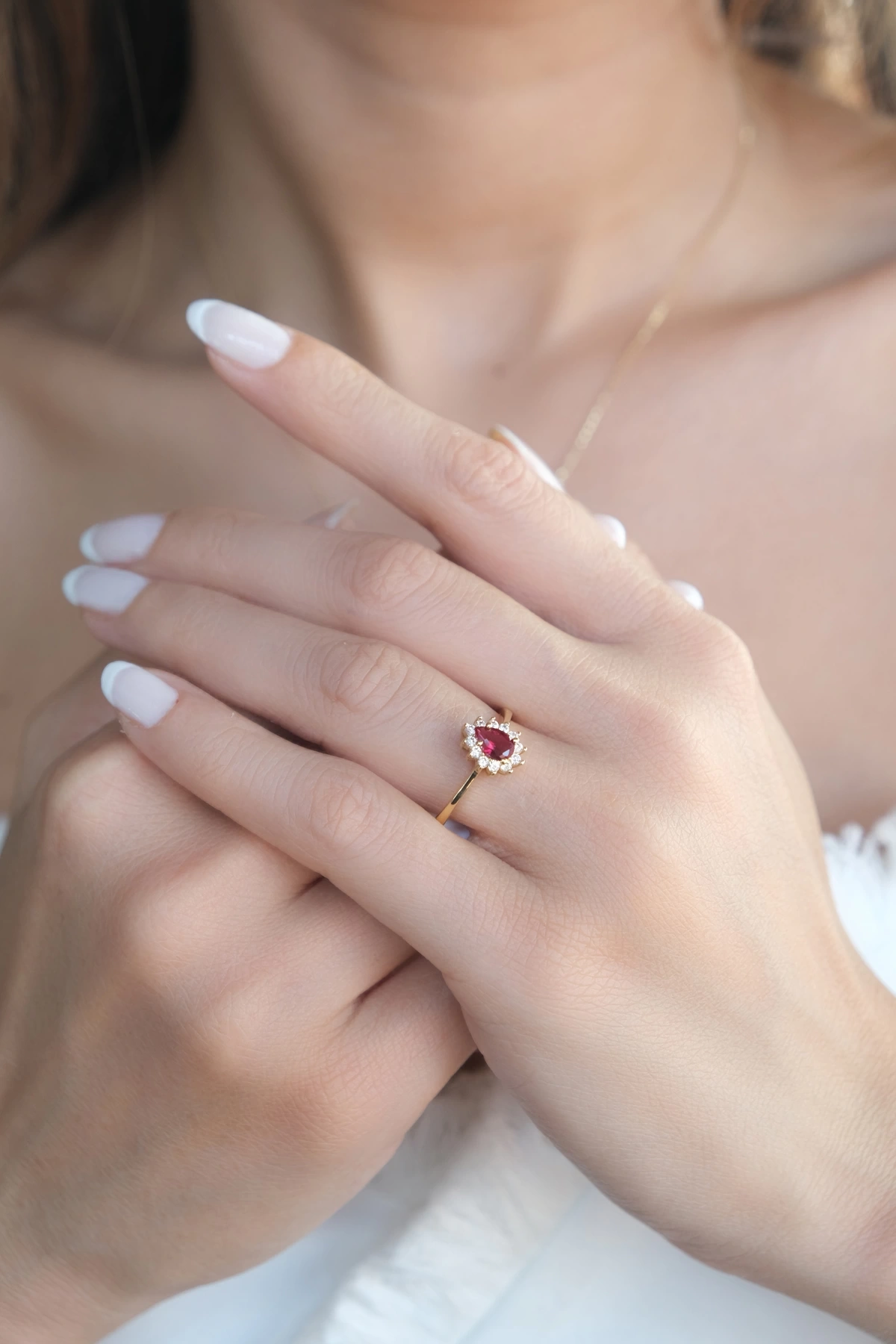 Asil 14 Ayar Kırmızı Taşlı Anturaj Altın Yüzük YZK2091