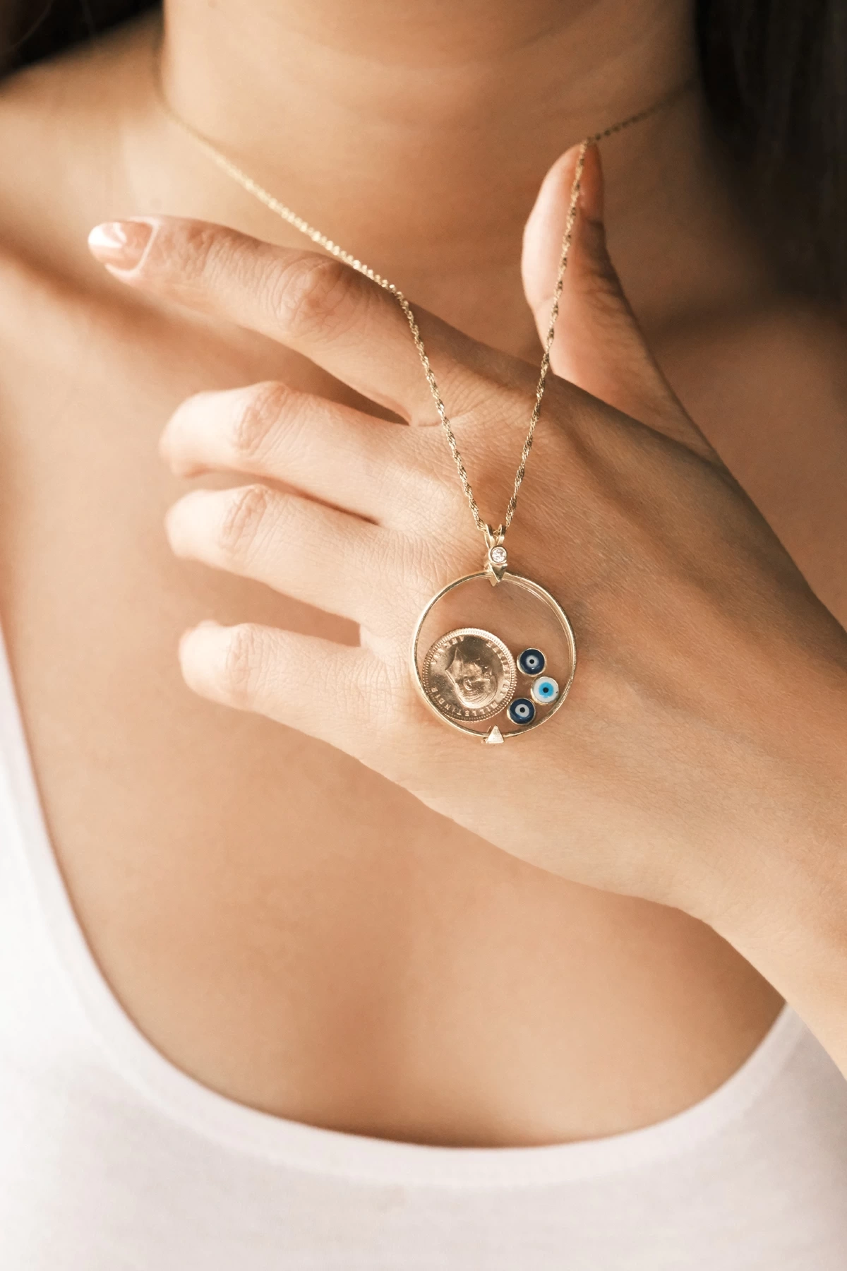 Asil 14 Ayar Kulpsuz Çeyrekli Cam Kapsül Altın Kolye Ucu KLU1632