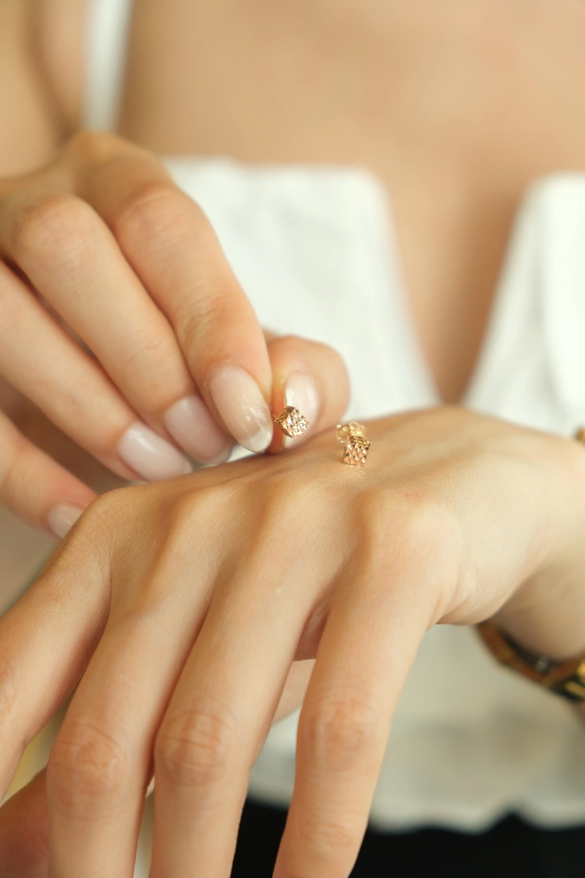 Asil 14 Ayar Küp Model Rose Altın Küpe KP3749