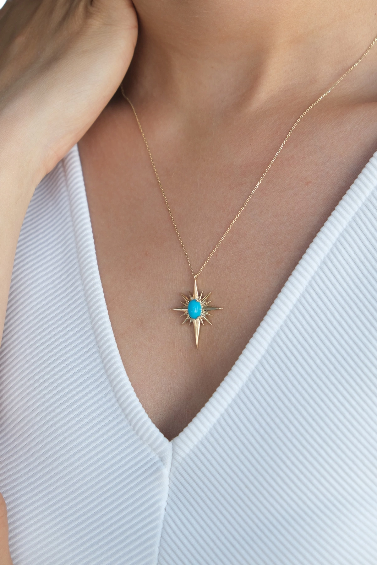 Asil 14 Ayar Mavi Taşlı Kuzey Yıldızı Altın Kolye KLY3180