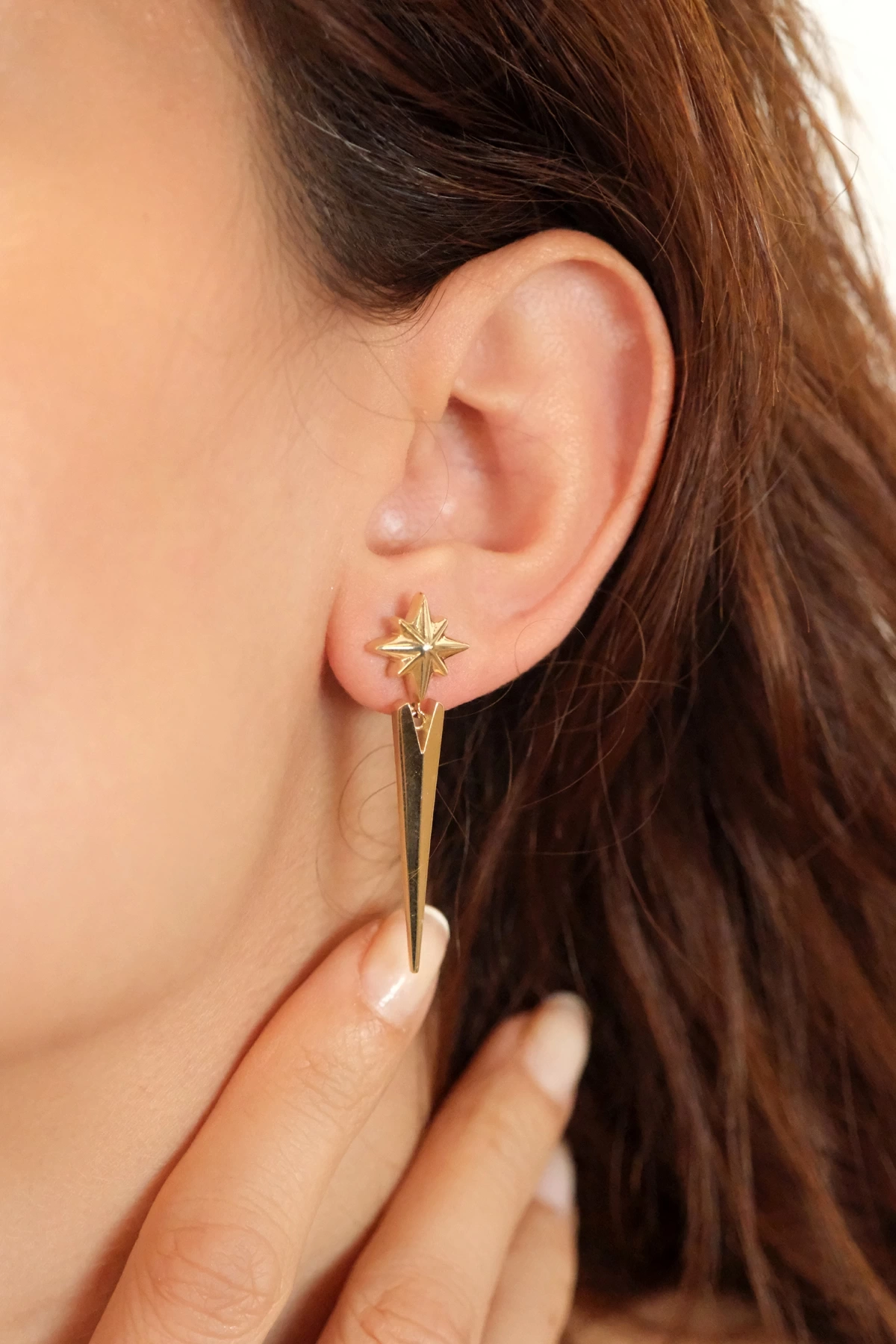 Asil 14 Ayar Kuzey Yıldızı Sallantılı Altın Küpe KP5179