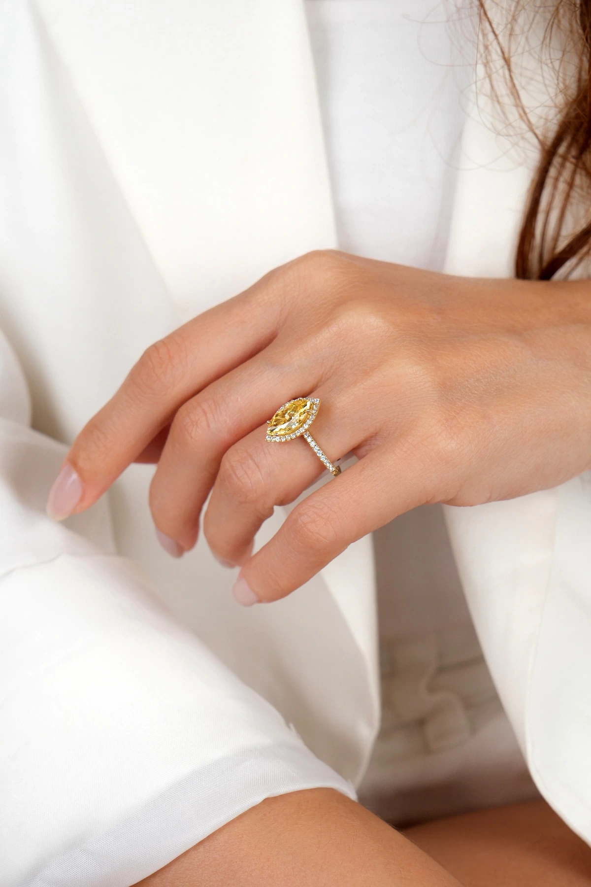 Asil 14 Ayar Markiz Sarı Taşlı Altın Yüzük YZK3152