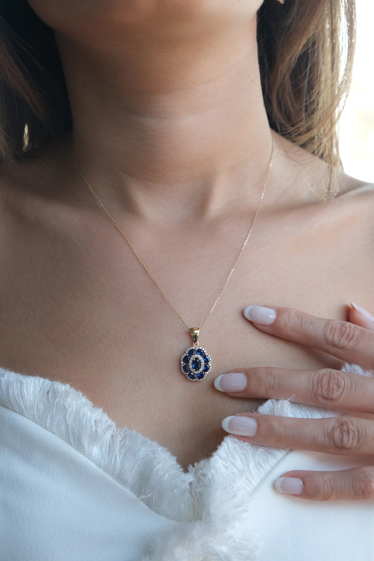 Asil 14 Ayar Mavi Taşlı Çiçek Altın Kolye Ucu KLU1644