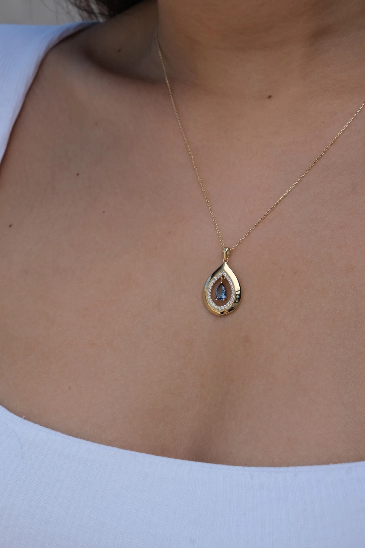 Asil 14 Ayar Mavi Taşlı Damla Altın Kolye KLY3693