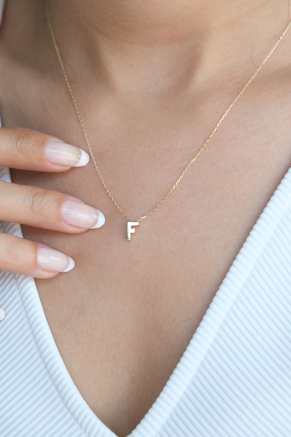 Asil 14 Ayar Minimal F Harfli Altın Kolye KLY3187