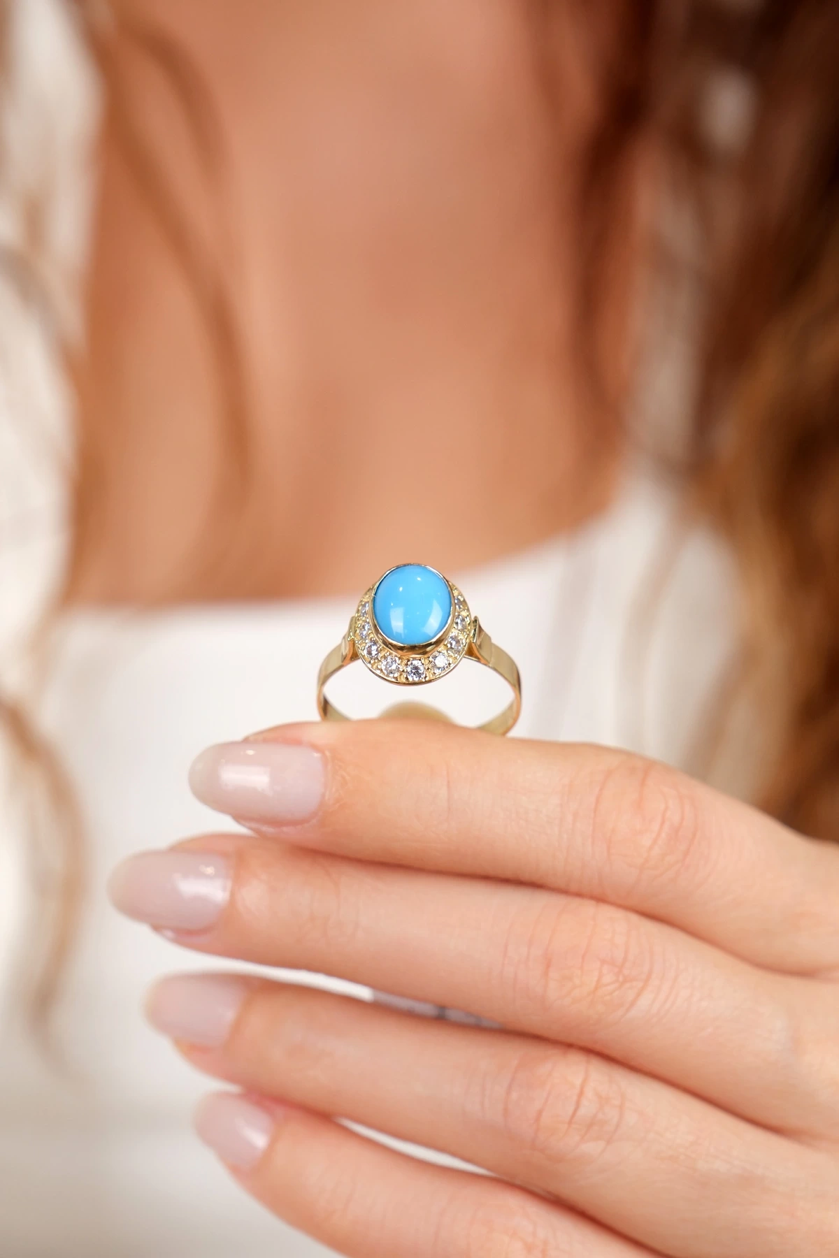 Asil 14 Ayar Otantik Mavi Taşlı Oval Altın Yüzük YZK3306