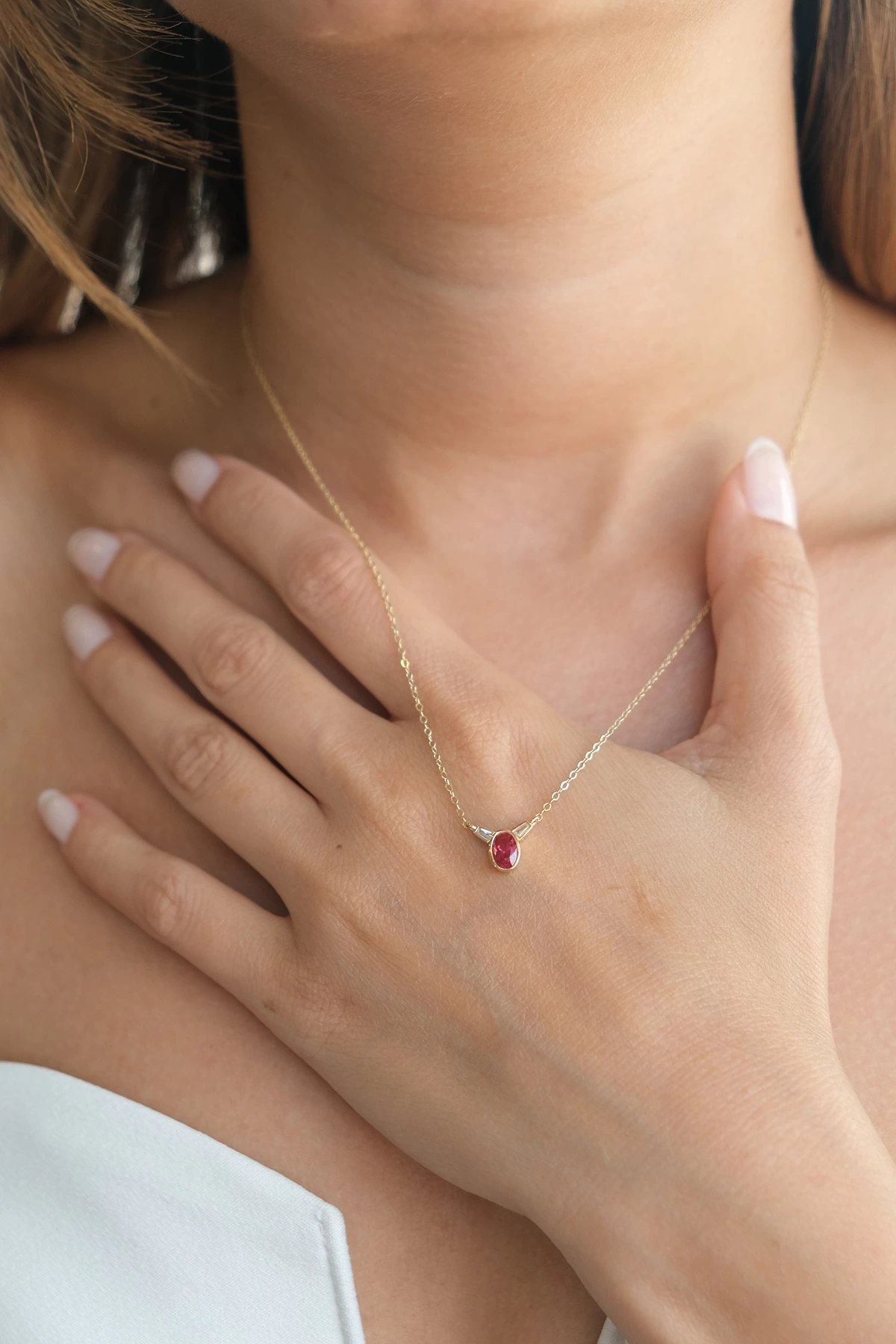 Asil 14 Ayar Pembe Oval Taşlı Altın Kolye KLY2850