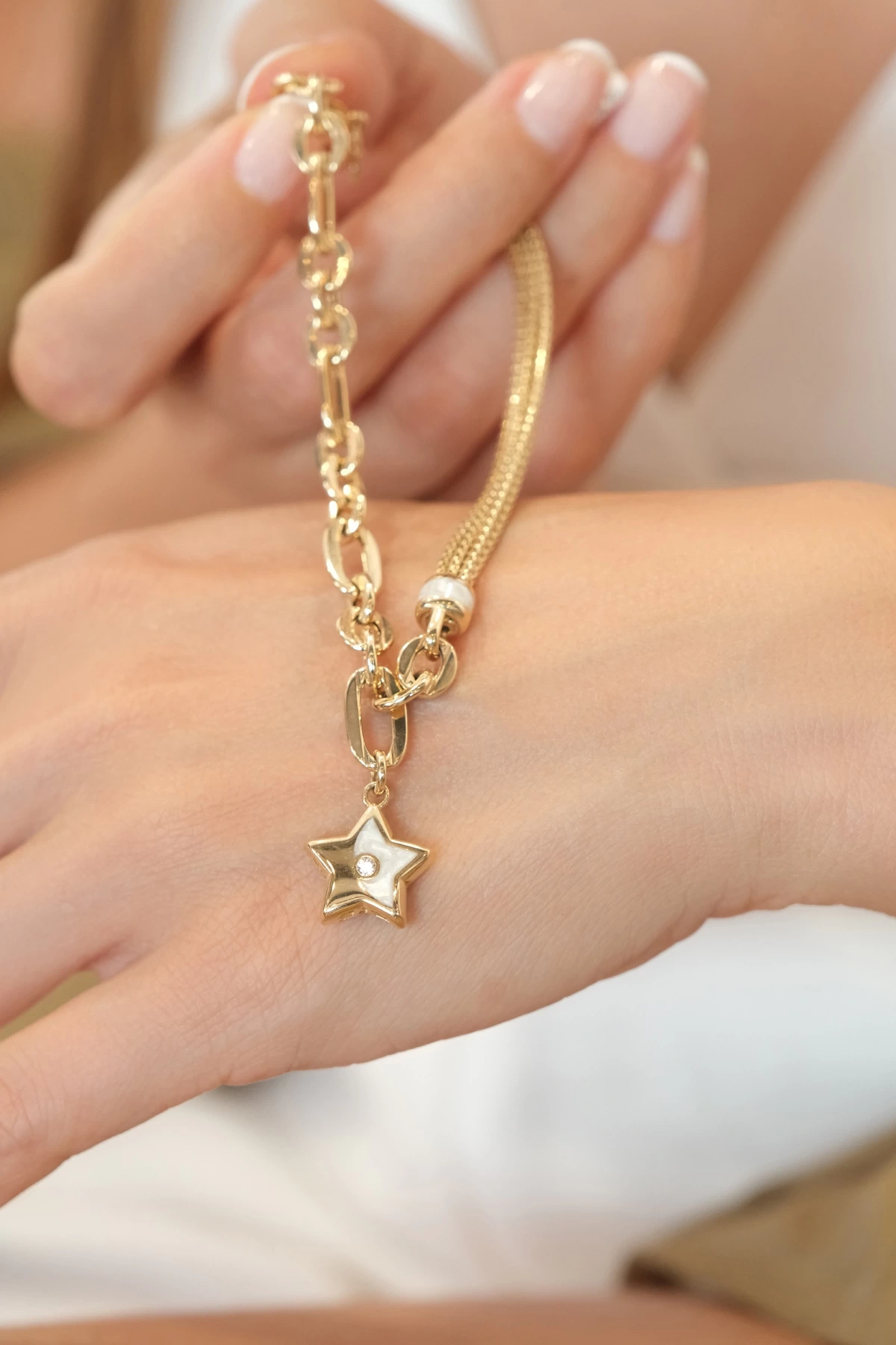 Asil 14 Ayar Sedefli Yıldız Altın Bileklik BLK5588