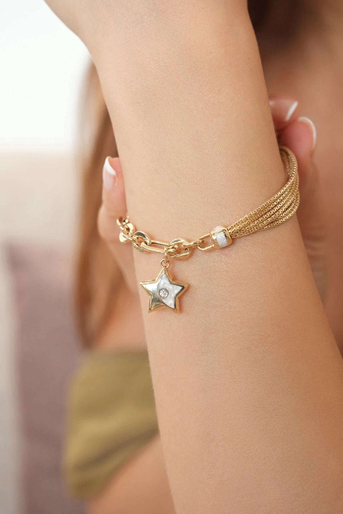 Asil 14 Ayar Sedefli Yıldız Altın Bileklik BLK5588
