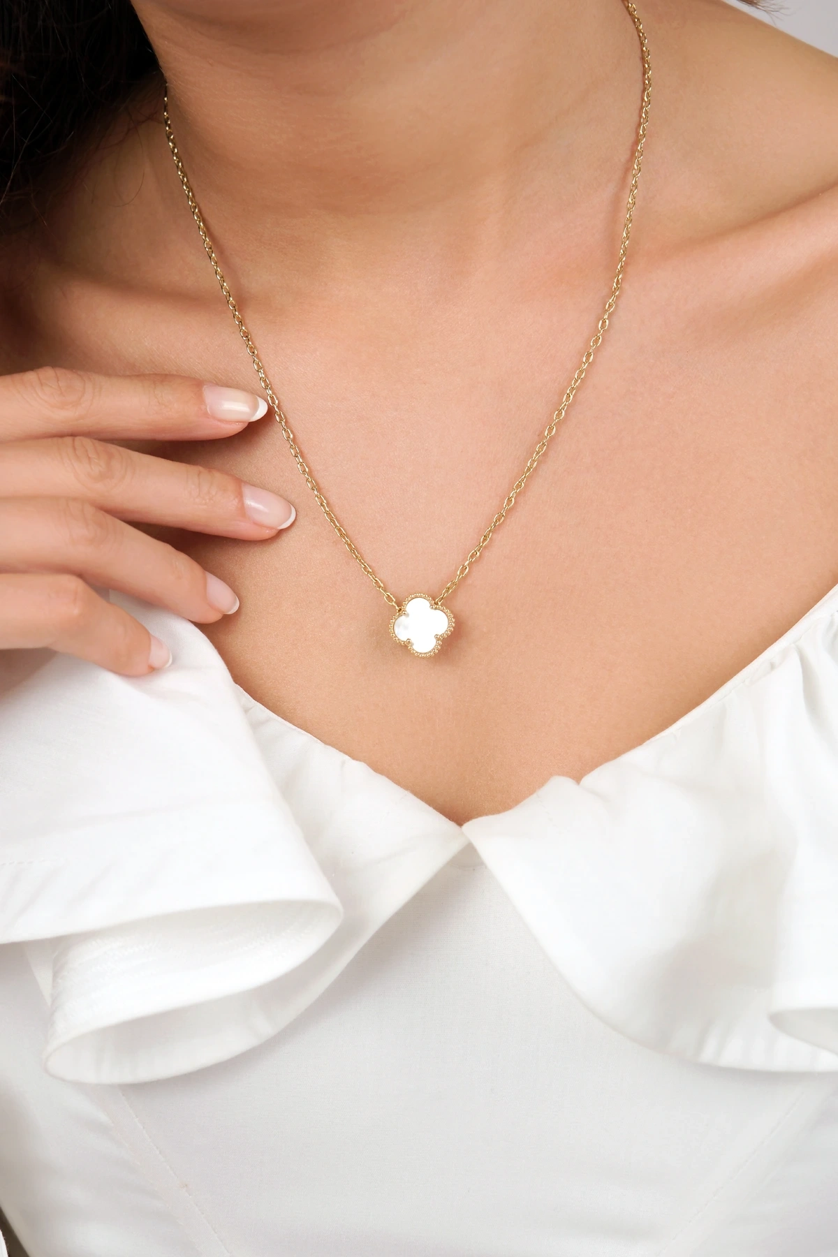 Asil 14 Ayar Sedefli Yonca Altın Kolye TKM1658