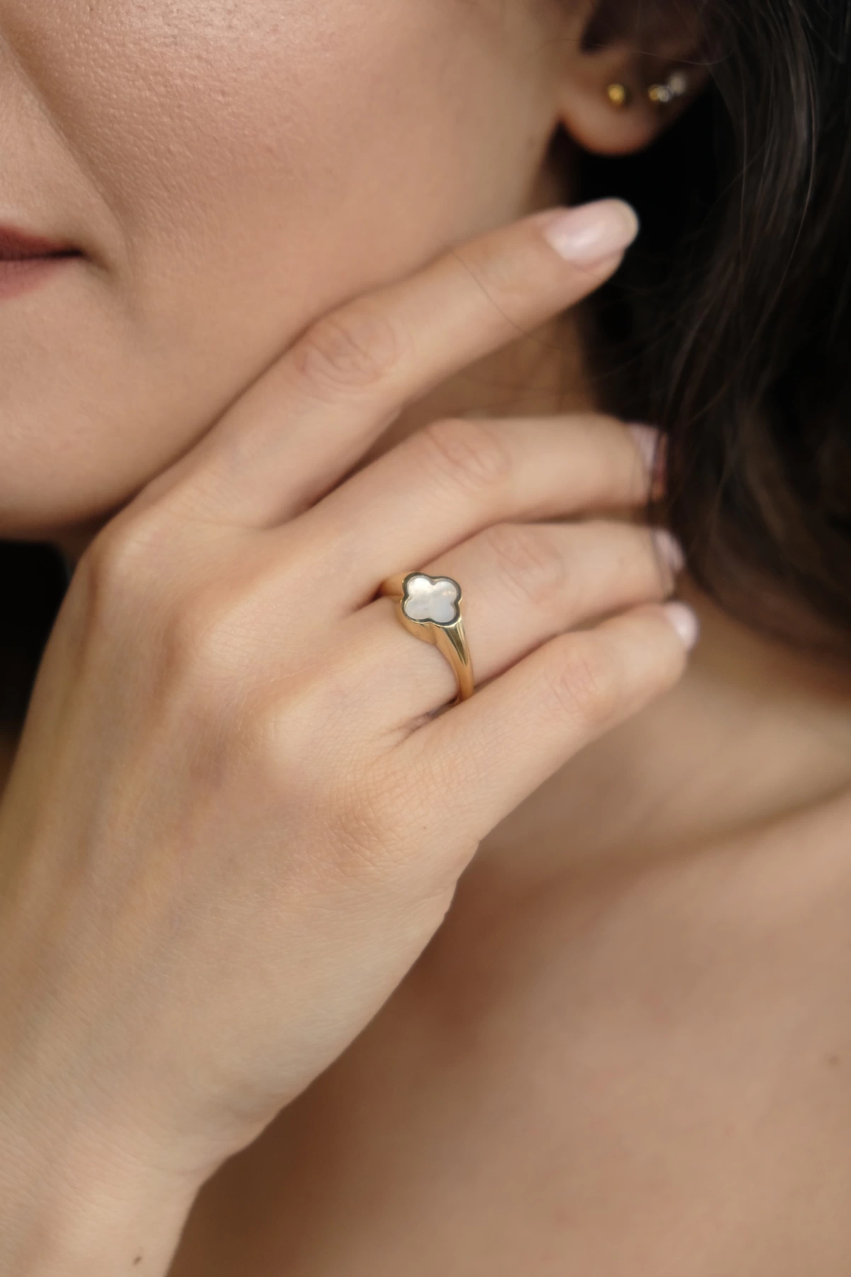 Asil 14 Ayar Sedefli Yonca Altın Yüzük YZK3271