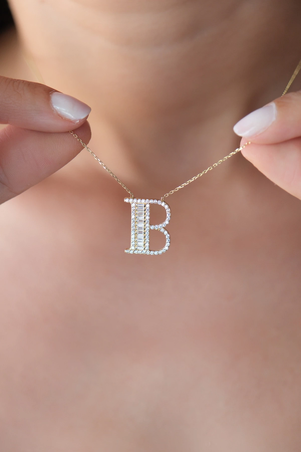 Asil 14 Ayar Taşlı B Harfi Altın Kolye KLY2820