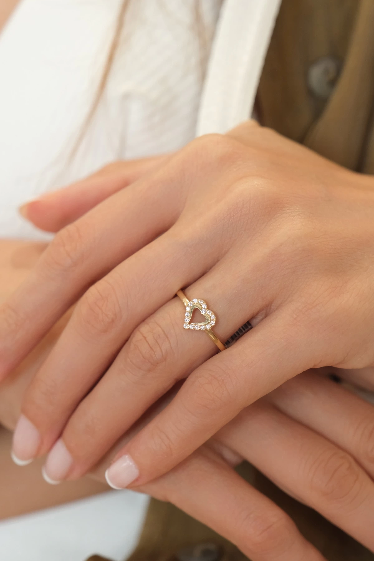 Asil 14 Ayar Taşlı Kalp Model Altın Yüzük YZK3563