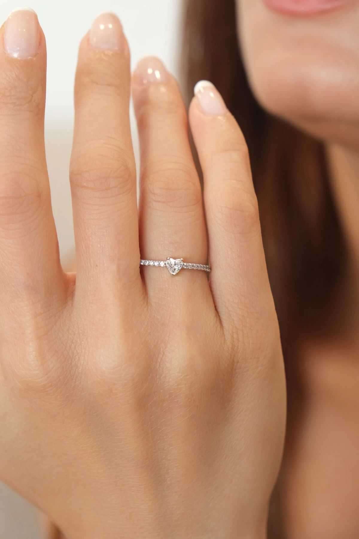 Asil 14 Ayar Kalp Model Tek Taş Altın Yüzük YZK769