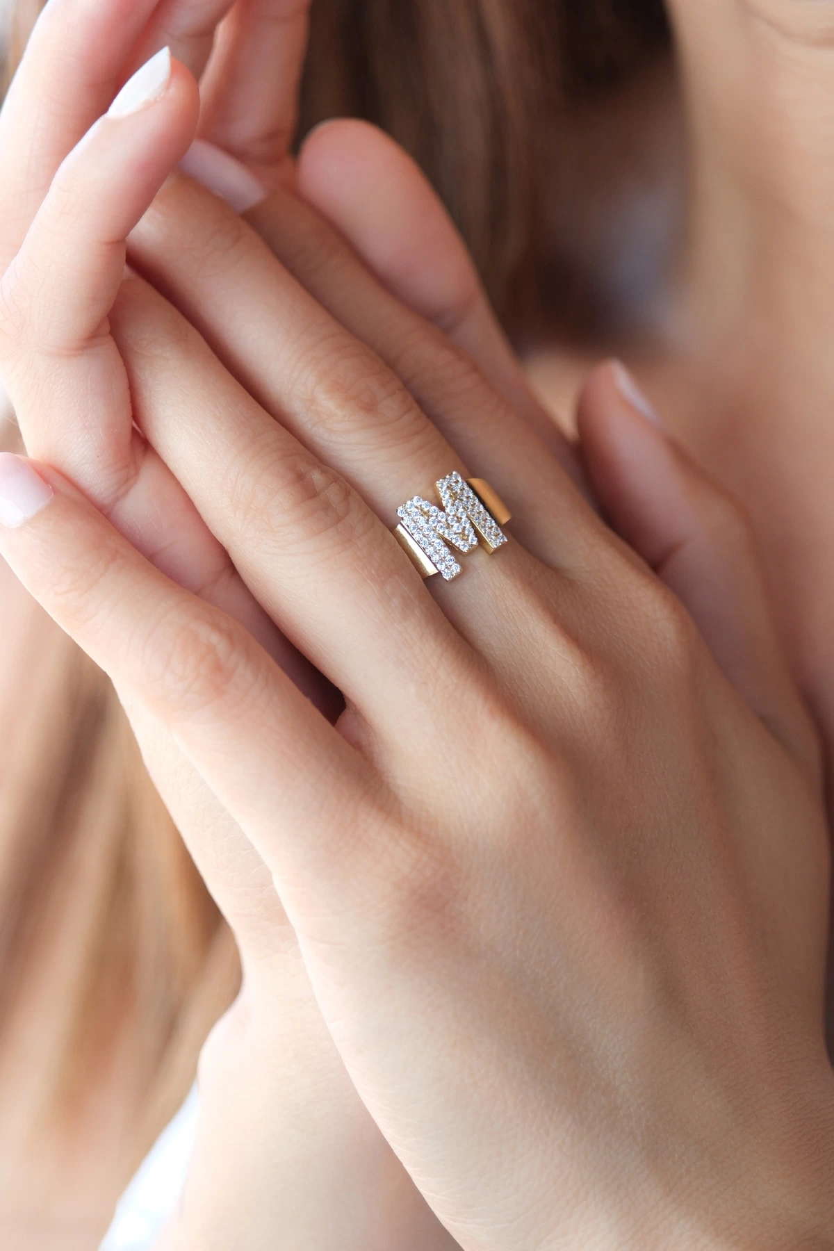 Asil 14 Ayar Taşlı M Harf Altın Yüzük YZK3598