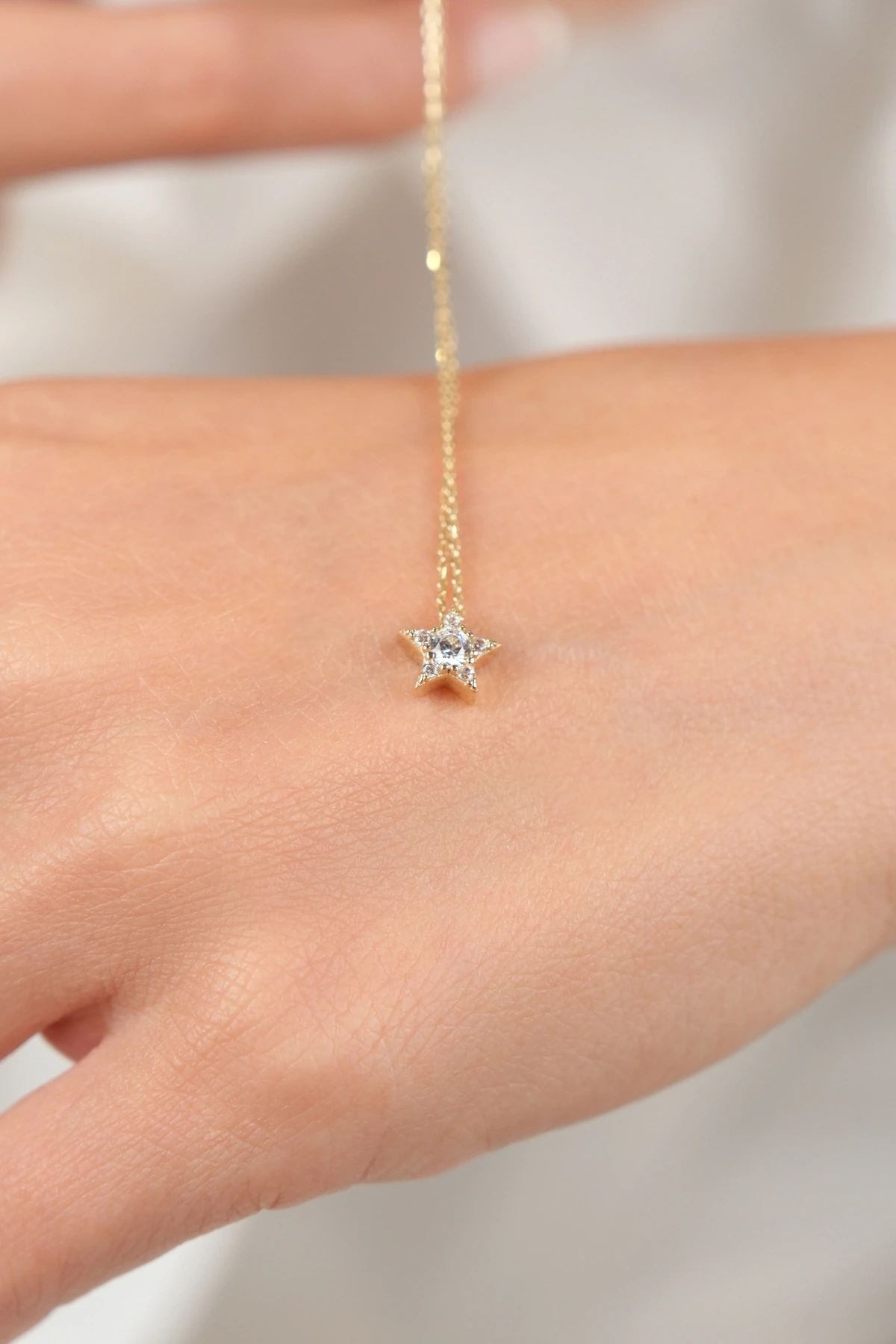 Asil 14 Ayar Taşlı Mini Yıldız Altın Kolye KLY4017