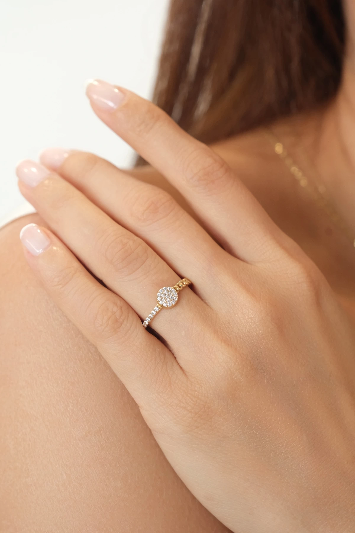 Asil 14 Ayar Taşlı Model Altın Yüzük YZK3444