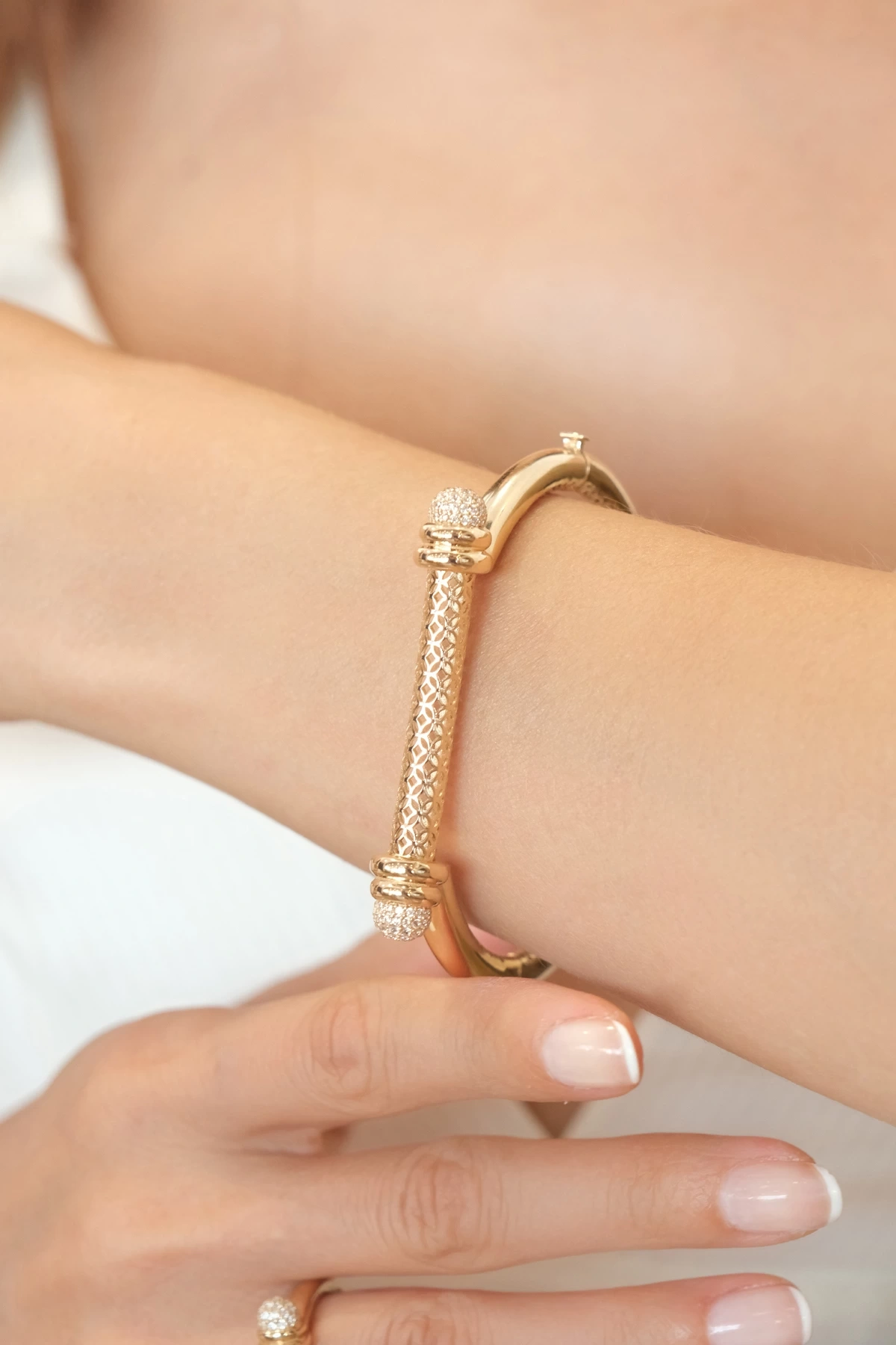 Asil 14 Ayar Taşlı Telkari Kelepçe Altın Bileklik BLK1793