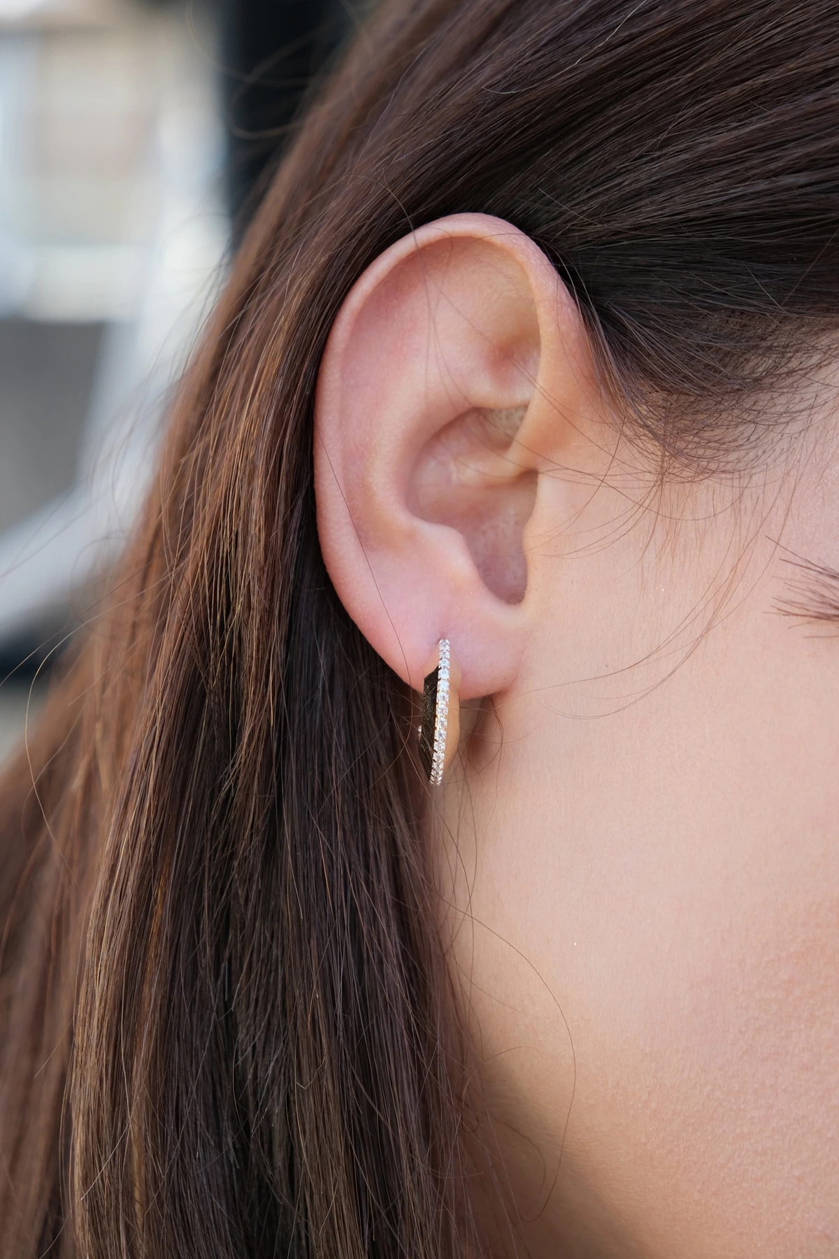 Asil 14 Ayar Taşlı Yarım Halka Altın Küpe KP4925