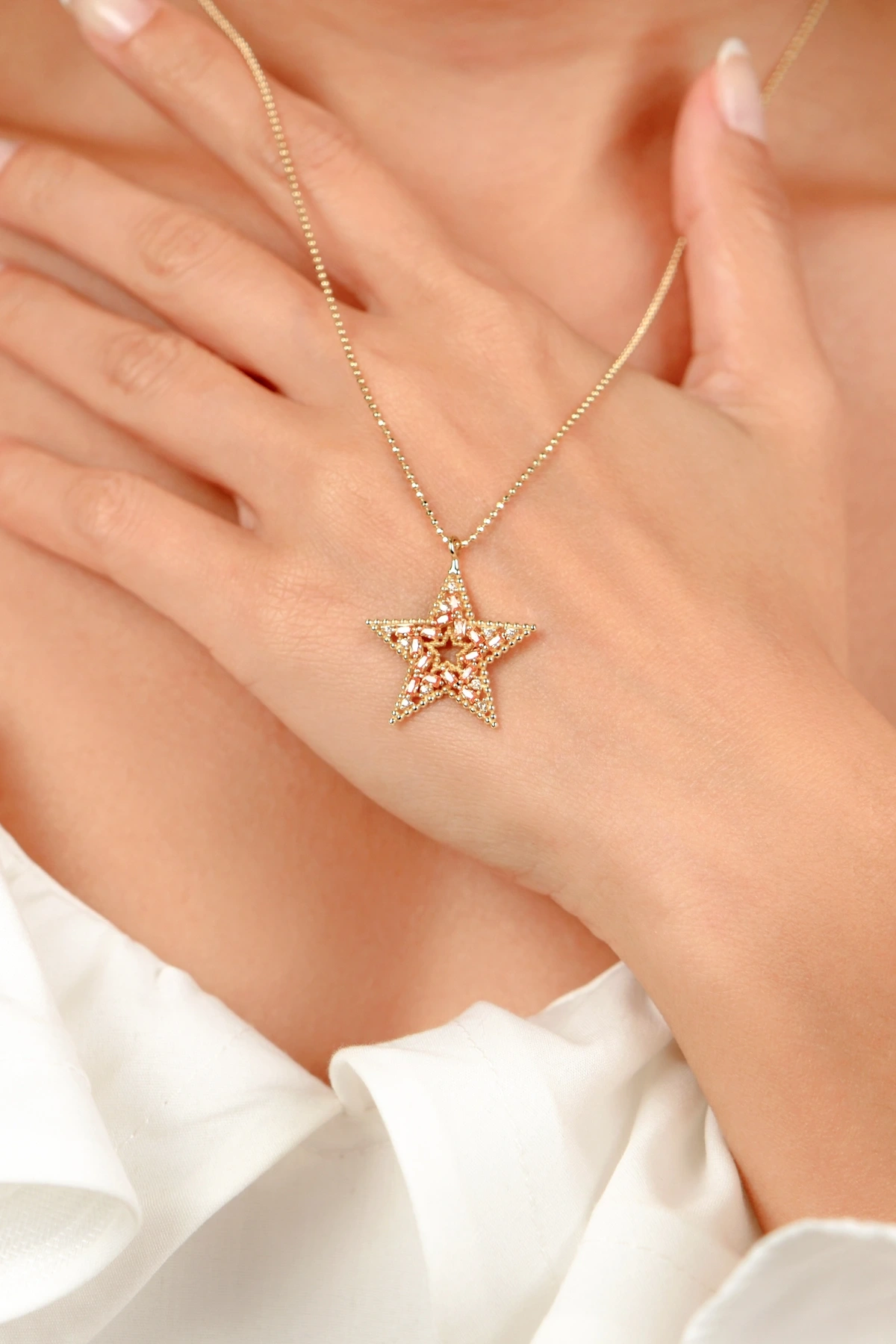 Asil 14 Ayar Taşlı Yıldız Altın Kolye KLY3716