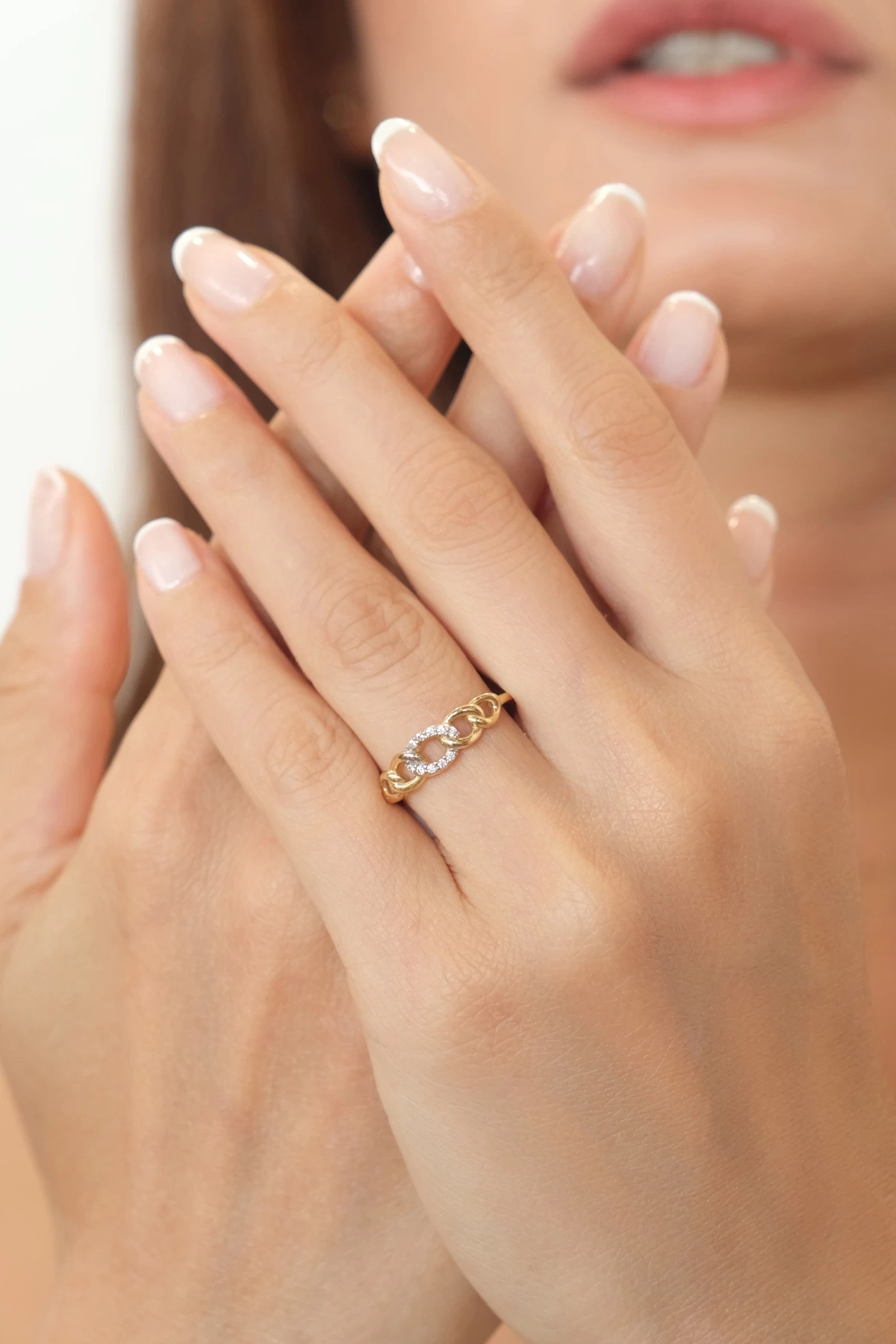 Asil 14 Ayar Taşlı Zincir Model Altın Yüzük YZK1619