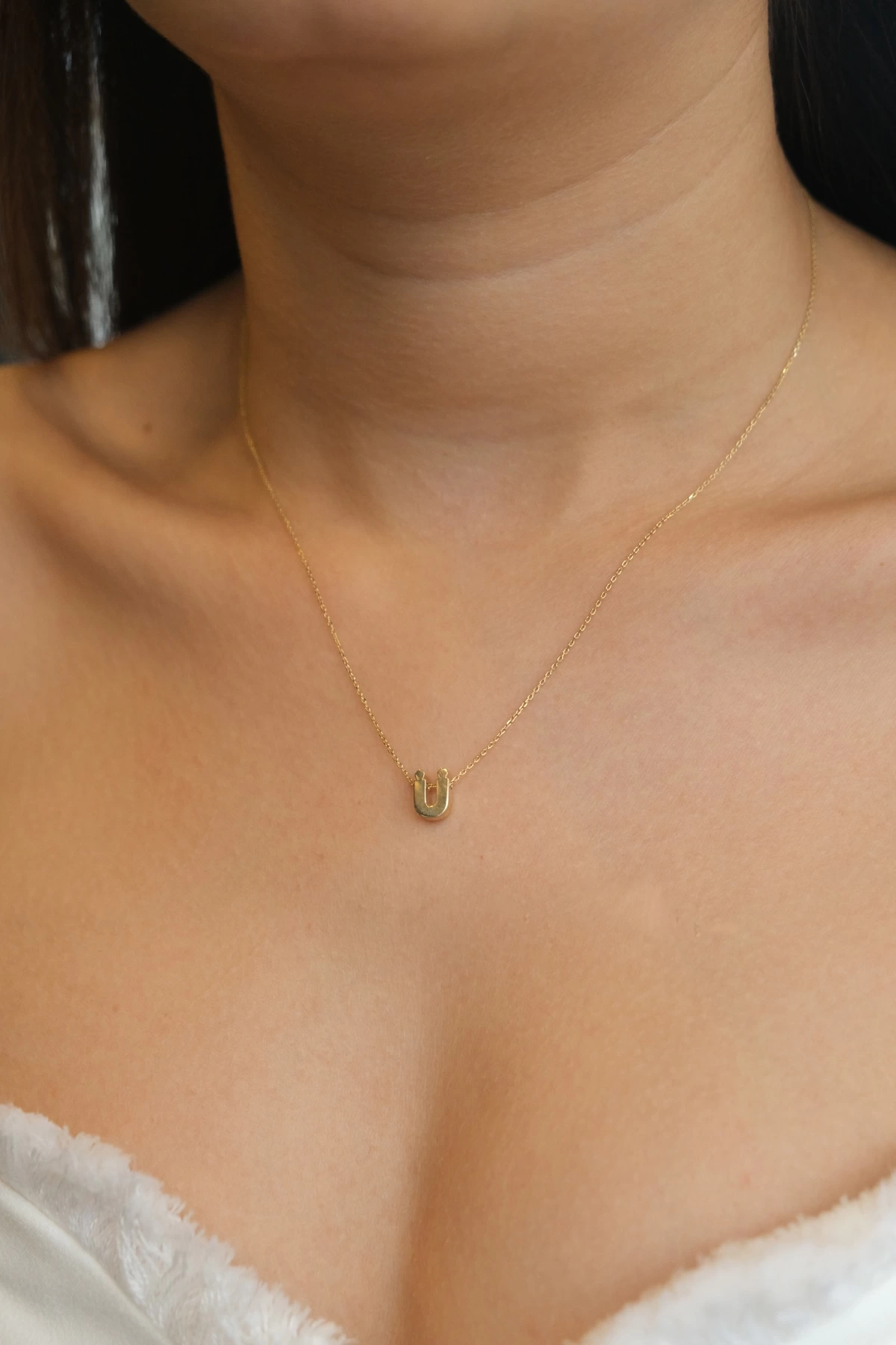 Asil 14 Ayar Ü Harf Altın Kolye KLY3152