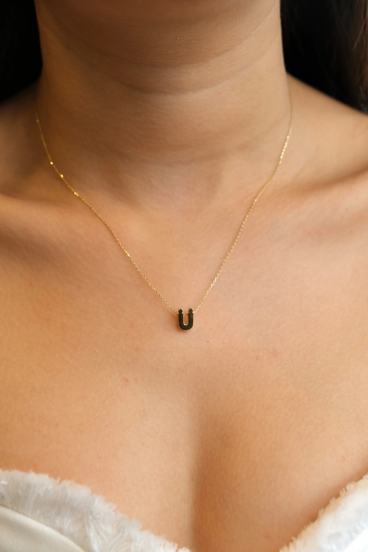 Asil 14 Ayar Ü Harf Altın Kolye KLY3152