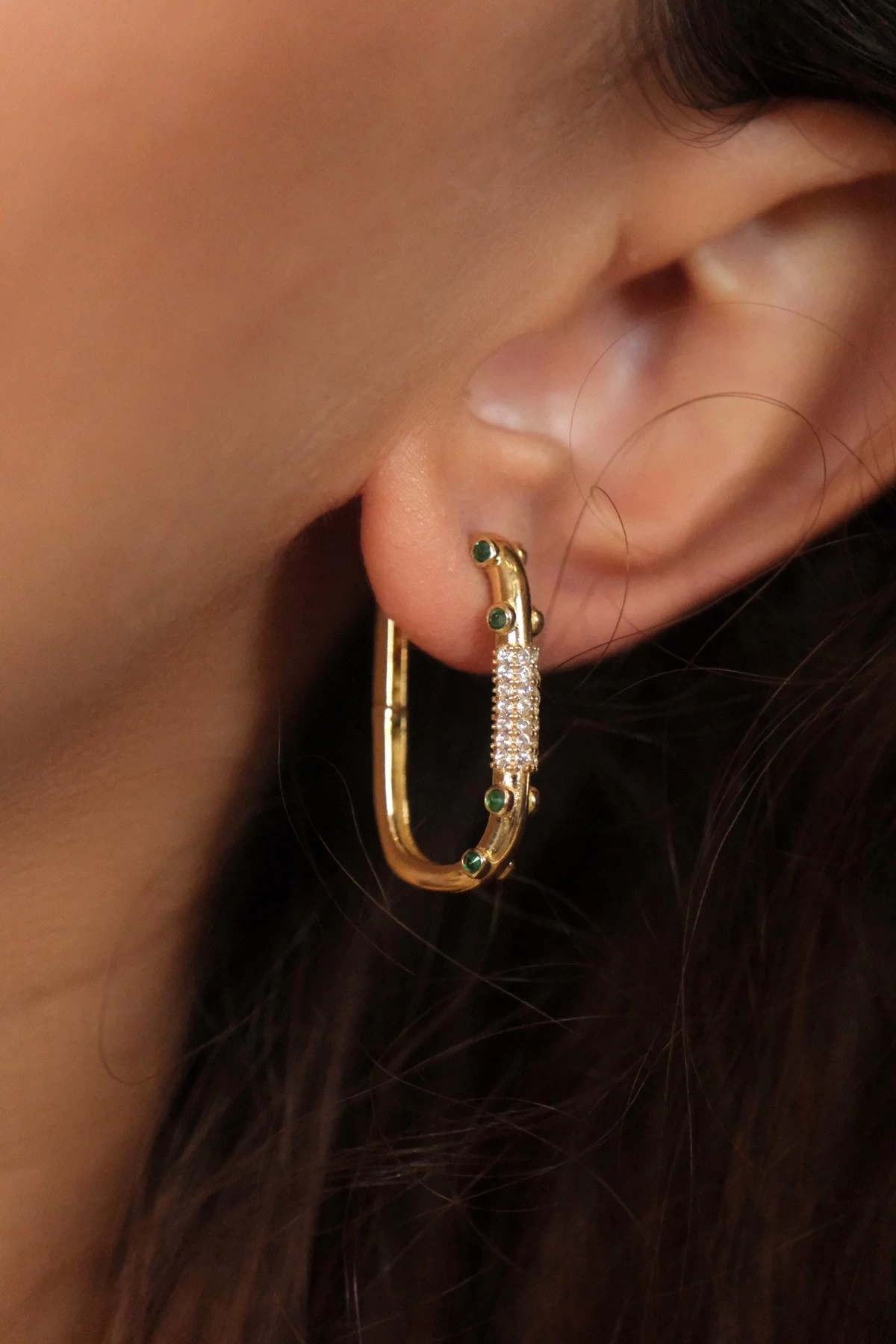 Asil 14 Ayar Yeşil Taşlı Dikdörtgen Halka Altın Küpe KP5037