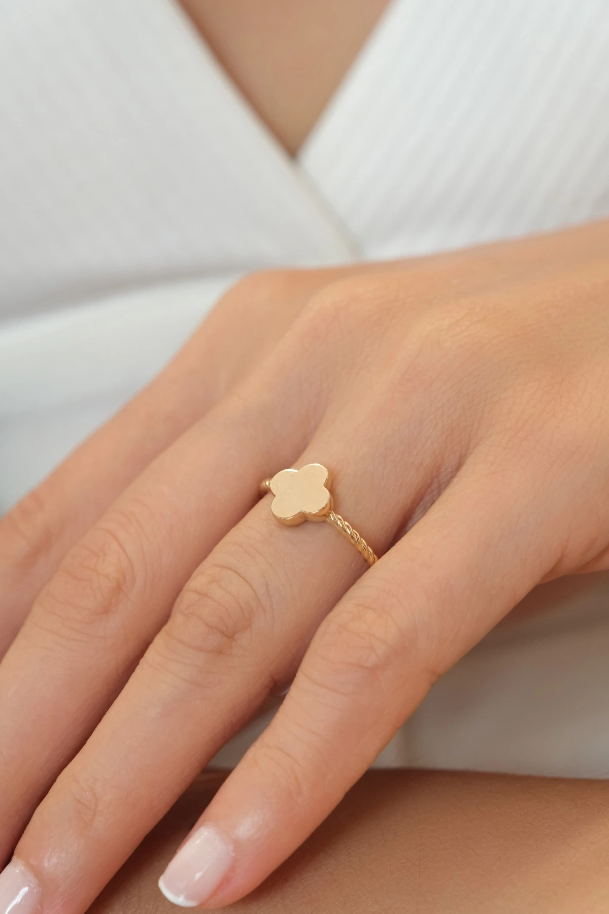 Asil 14 Ayar Yonca Model Altın Yüzük YZK3125