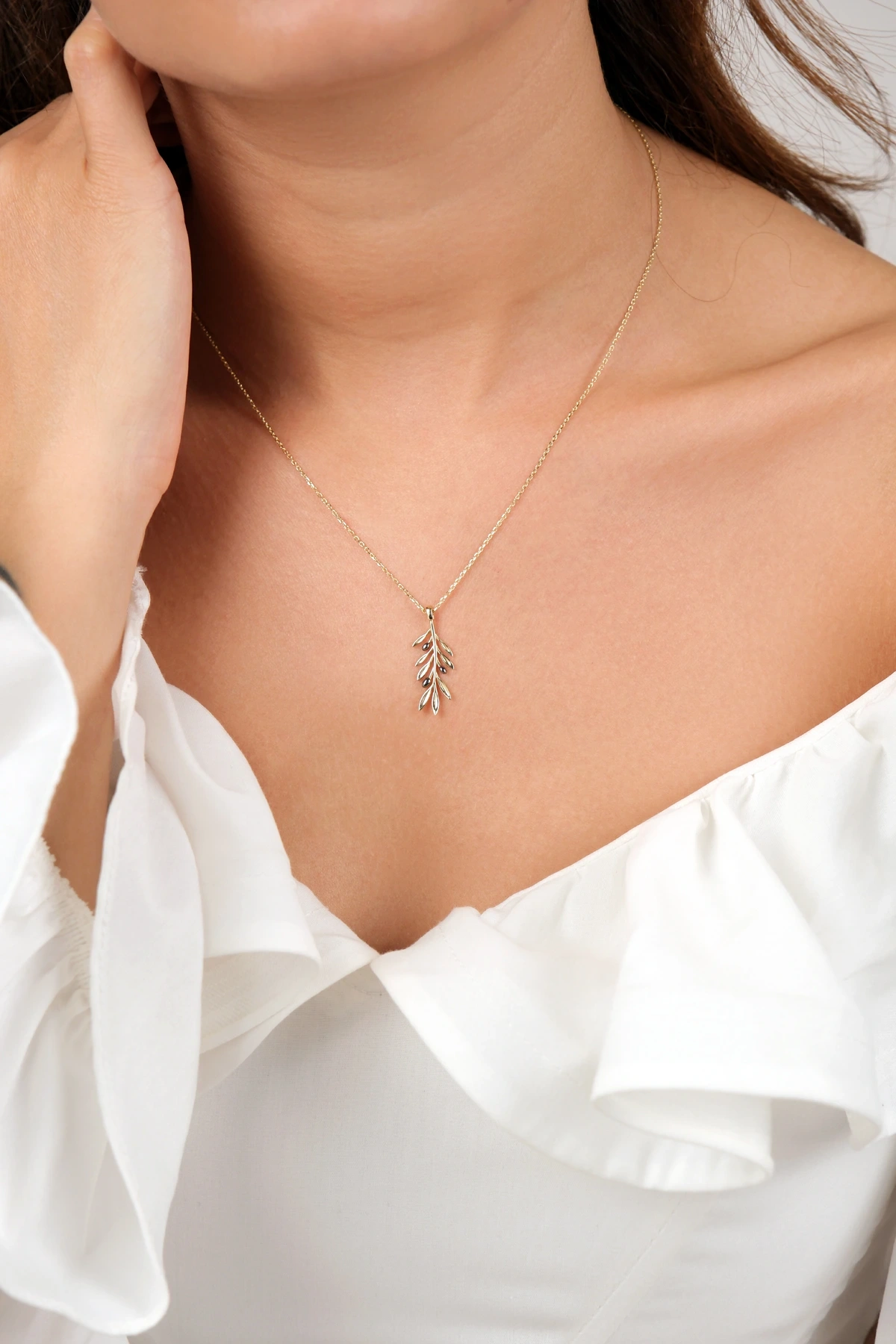 Asil 14 Ayar Zeytin Dalı Altın Kolye KLY3978