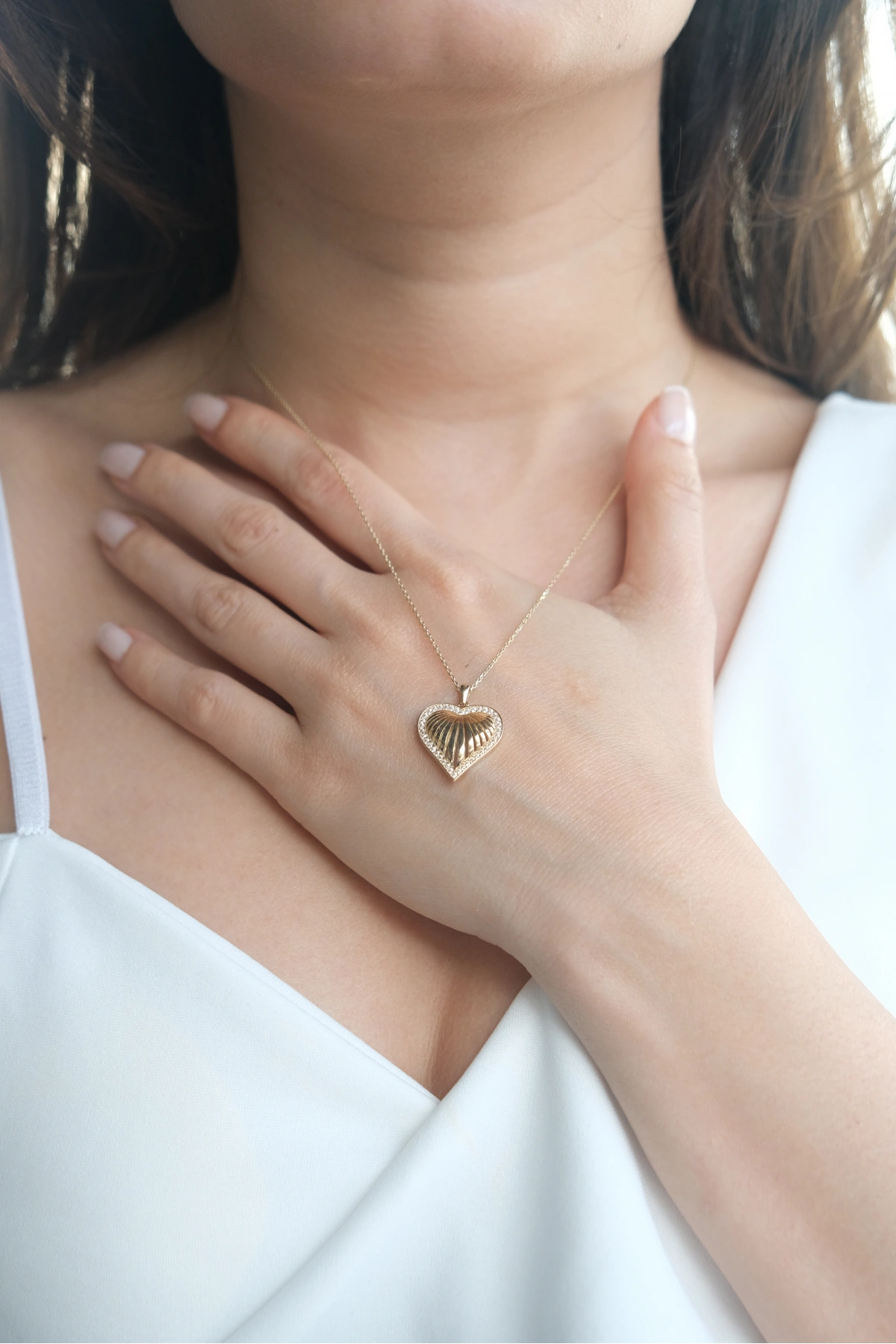 Asil 14 Ayar Taşlı Kalp Altın Kolye KLY3644