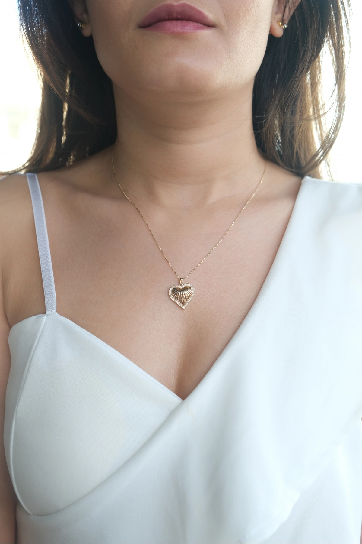 Asil 14 Ayar Taşlı Kalp Altın Kolye KLY3644