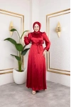 sudem saten elbıse kırmızı