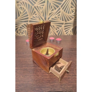 Çekmeceli Konik Piramit Tütsülük