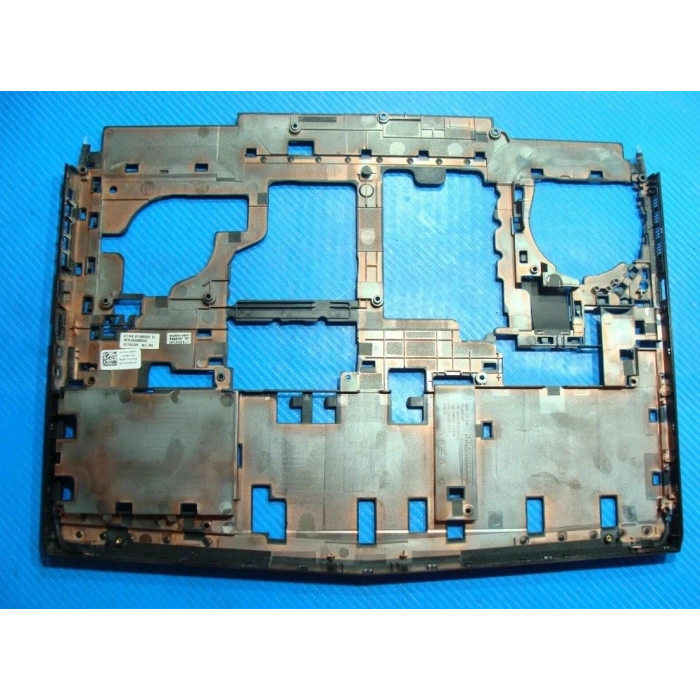 Dell Alienware 15 R3 15,6 Orijinal Alt Taban Çerçevesi