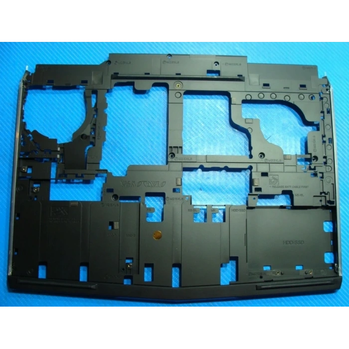 Dell Alienware 15 R3 15,6 Orijinal Alt Taban Çerçevesi