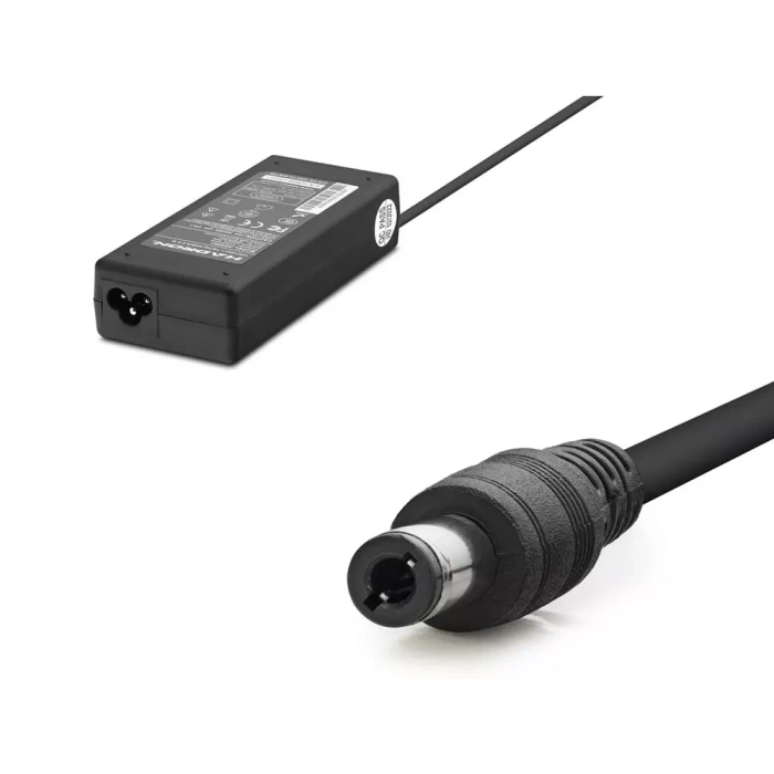 Hadron Hd8861 Plastik Adaptör 12V 7A 5.5*2.5 Siyah