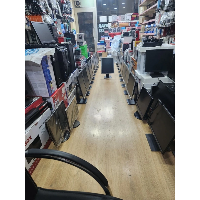 HP ELİTEDİSPLAY E190İ IPS PİVOT AYAKLI MONİTÖR