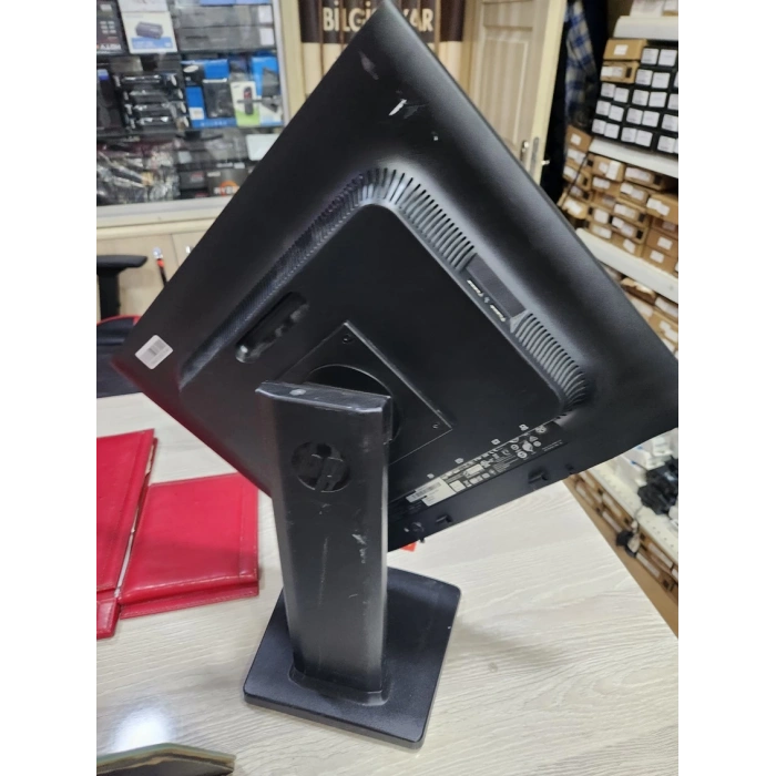 HP ELİTEDİSPLAY E190İ IPS PİVOT AYAKLI MONİTÖR
