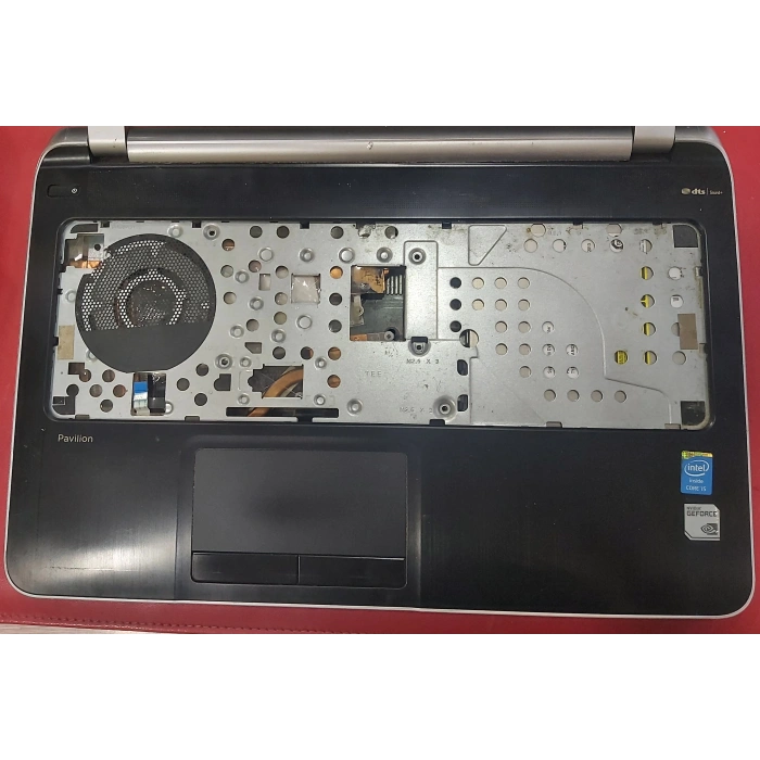 HP PAVİLİON 15-N205ST Klavye KASASI