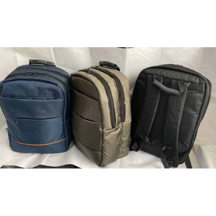 Kaliteli 17.3 laptop sırt çantası