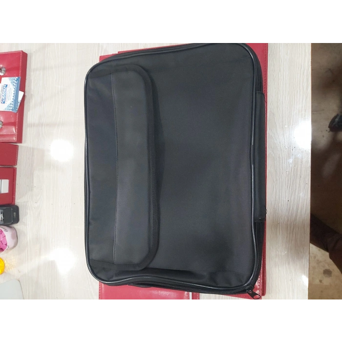Notebook Çantası 15.6 (Kasnaklı)