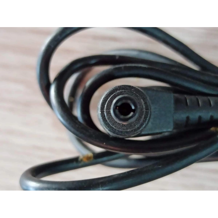 Orijinal TOSHIBA NOTEBOOK ŞARJ ALETİ PA3290E-3AC3