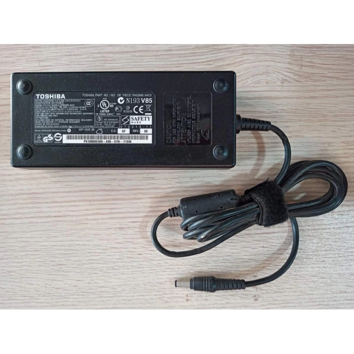 Orijinal TOSHIBA NOTEBOOK ŞARJ ALETİ PA3290E-3AC3