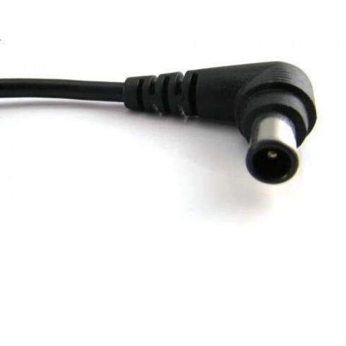 SAMSUNG 1.8 METRE NOTEBOOK 5.5 MM X 3 MM İÇİN ADAPTÖR DC KABLO