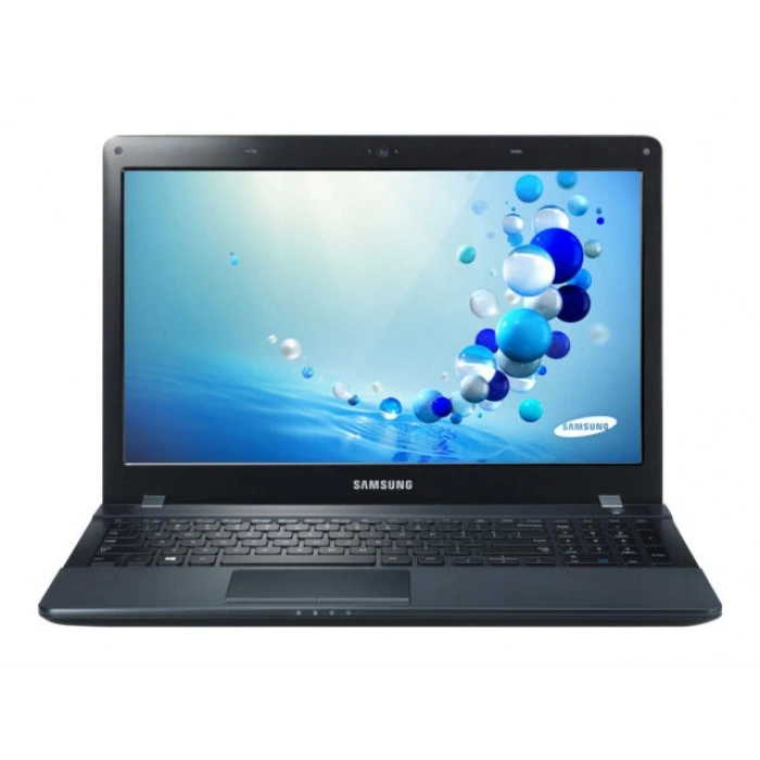 Samsung NP270 i5 Notebook