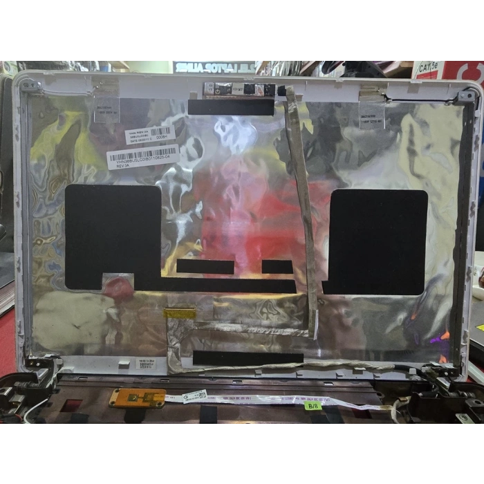 Toshiba Satellite L735-138 Bezel Cover Menteşe Seti Kamera